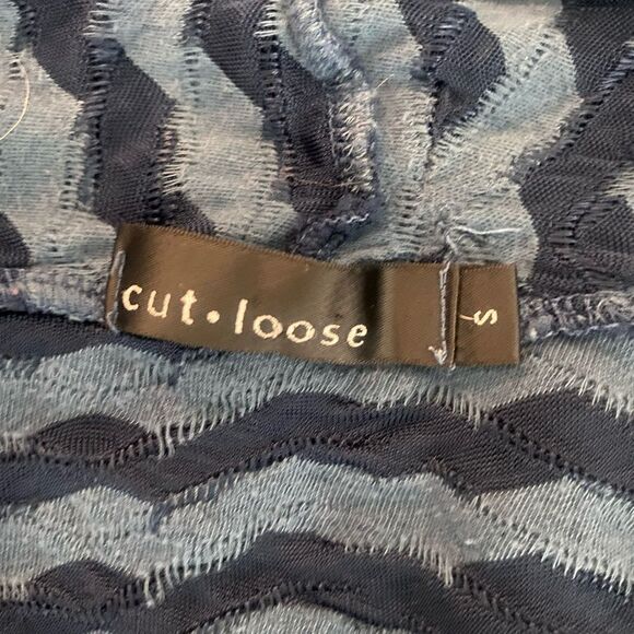 Cut Loose SZ S open front textured cardigan - Picture 4 of 4